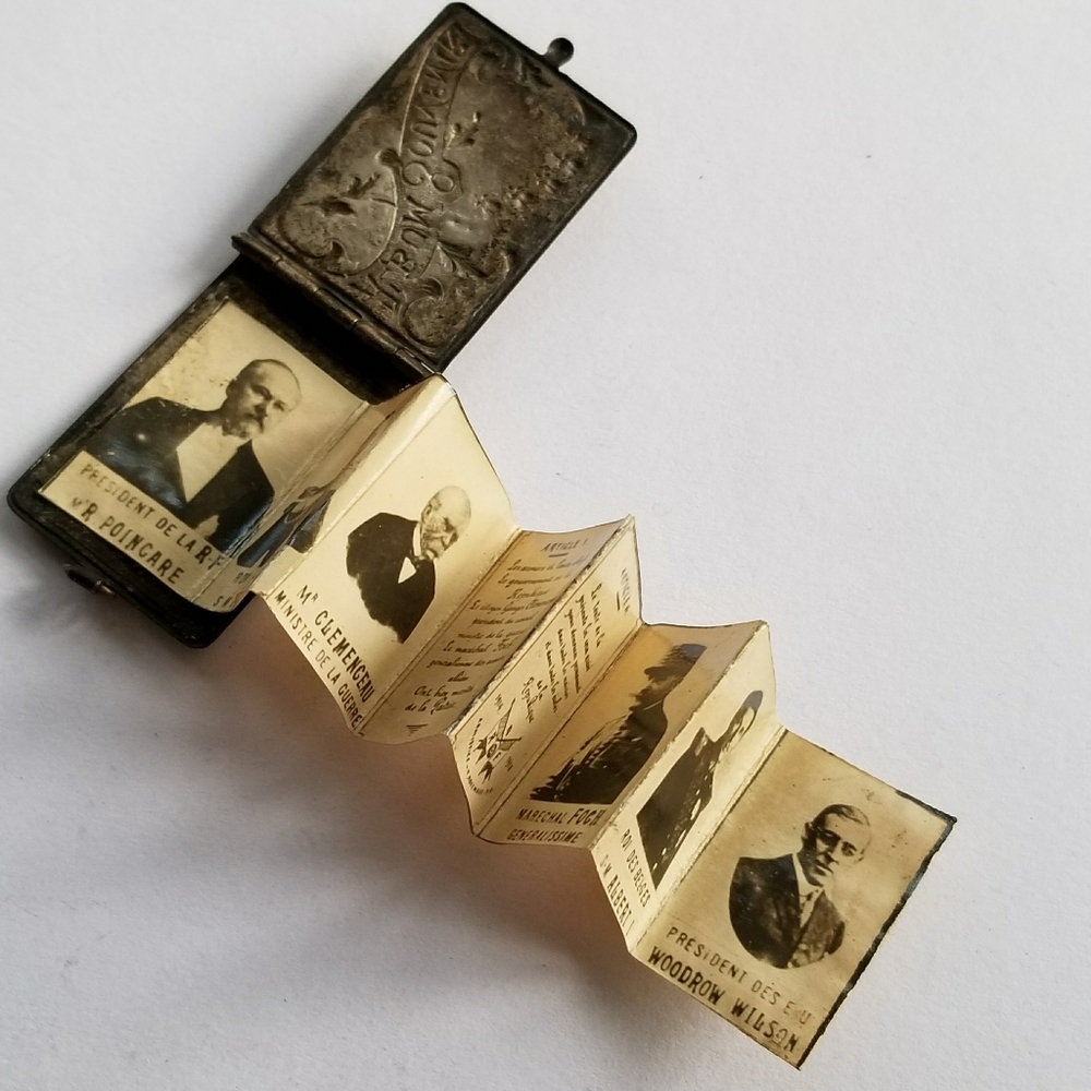 Antique WWI locket French fold out France World War 1 one sweetheart souvenir - Picture 11 of 15